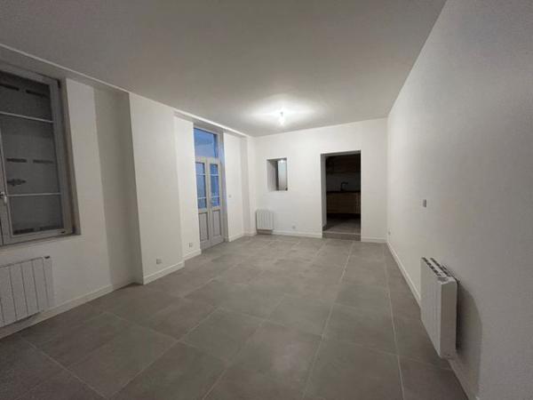 Location Appartement 3 pièces 62 m² - 15 RUE GREGOIRE DE TOURS Clermont-ferrand 63000