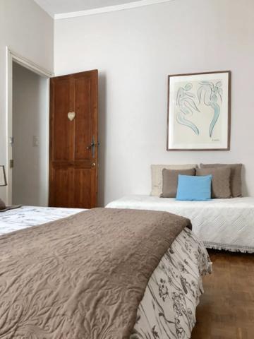Location                                                      Appartement
                        
                     3 pièces                      81 m2                     à Perpignan