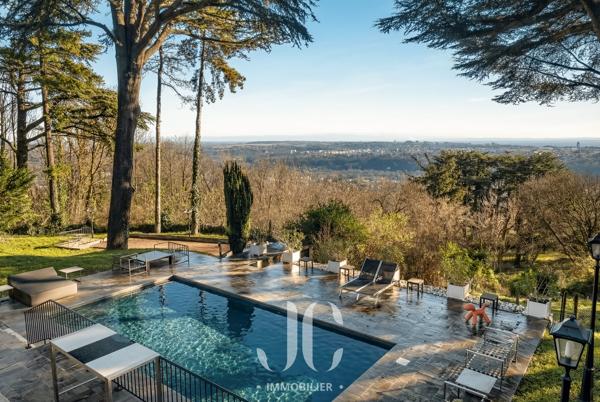 PROPRIETE DE CARACTERE AVEC VUE PANORAMIQUE