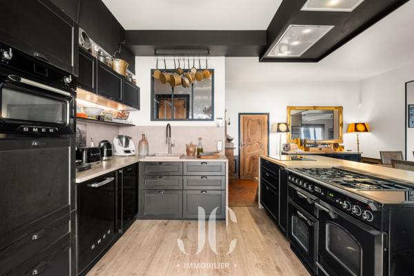 PROPRIETE DE CARACTERE AVEC VUE PANORAMIQUE