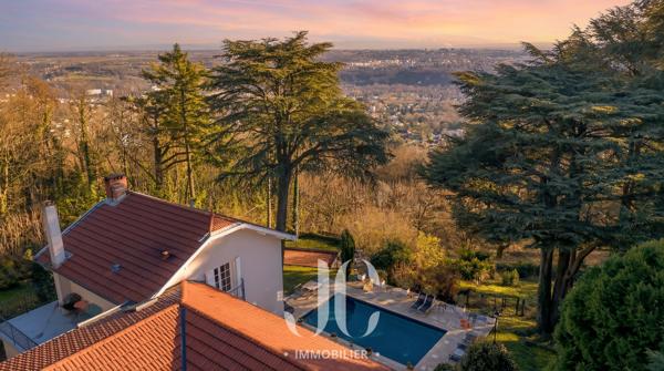 PROPRIETE DE CARACTERE AVEC VUE PANORAMIQUE
