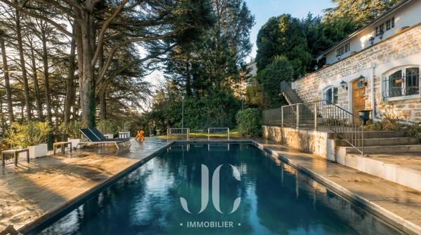 PROPRIETE DE CARACTERE AVEC VUE PANORAMIQUE