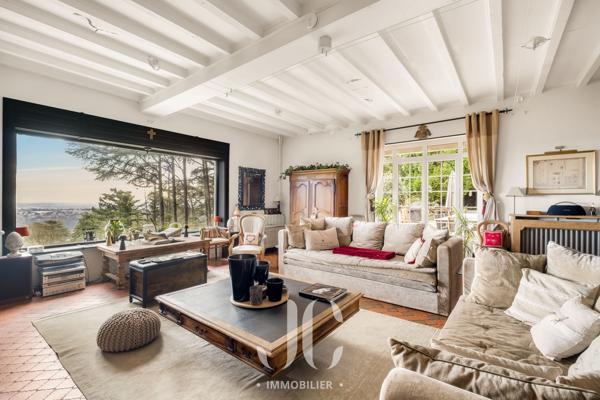 PROPRIETE DE CARACTERE AVEC VUE PANORAMIQUE