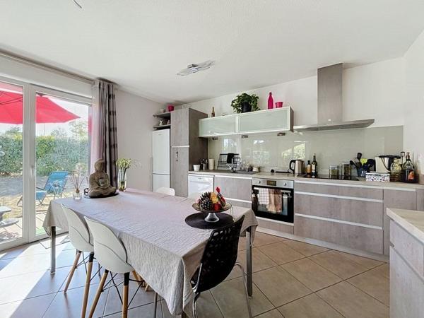 Maison 329 900 € Cornebarrieu 5 p 112 m² DPE C