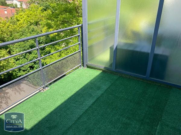 Appartement à louer 2 pièces 48.7m² Châlons-en-Champagne (51000)