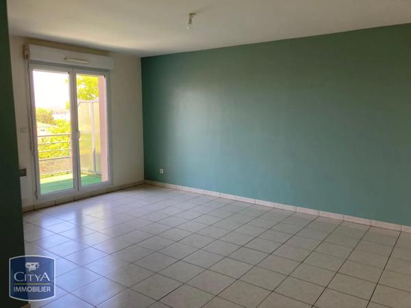Appartement à louer 2 pièces 48.7m² Châlons-en-Champagne (51000)