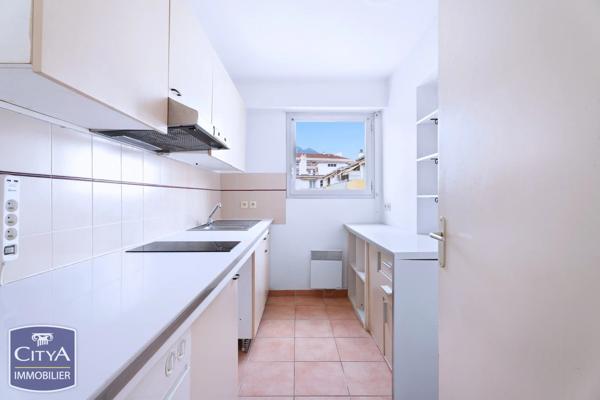 Appartement à vendre 2 pièces 45.98m² Menton (06500)
