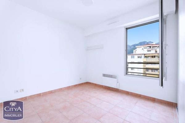 Appartement à vendre 2 pièces 45.98m² Menton (06500)