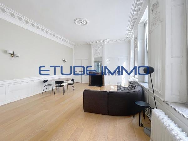 APPARTEMENT T3 A LOUER - LILLE VIEUX LILLE - 85 m 2 - 1 700 € charges comprises par mois