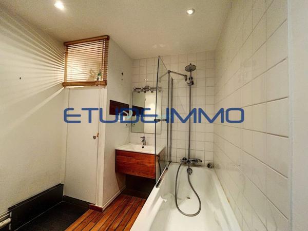 APPARTEMENT T3 A LOUER - LILLE VIEUX LILLE - 85 m 2 - 1 700 € charges comprises par mois