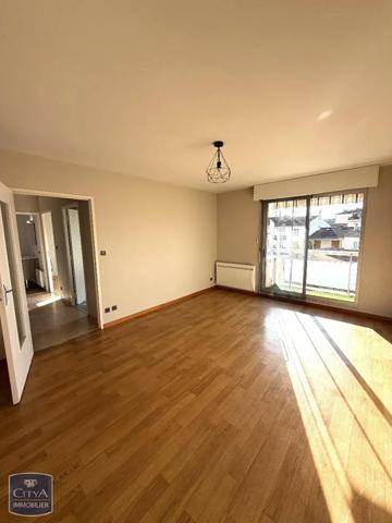 Appartement à louer 2 pièces 44m² Albi (81000)