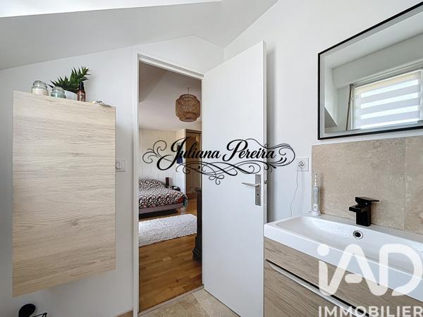 Maison à vendre 5 pièces 109 m² Épône
