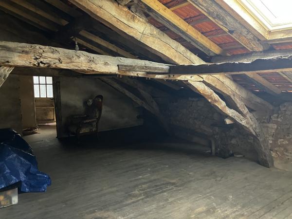 Lisle (24350) Maison de bourg rénovée 3 chambres centre Lisle, idéal pour investisseur