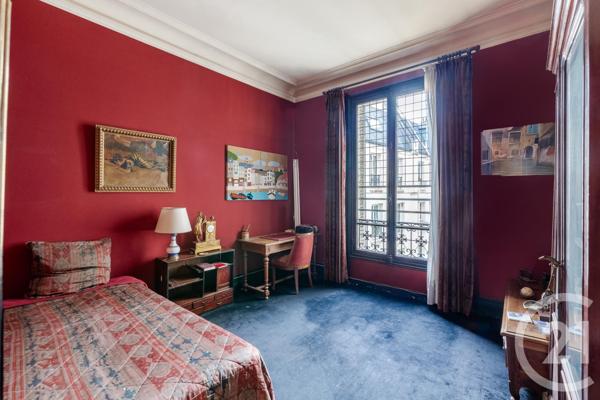 Appartement F6 à vendre  6 pièces - 145,01 m2 PARIS - 75017