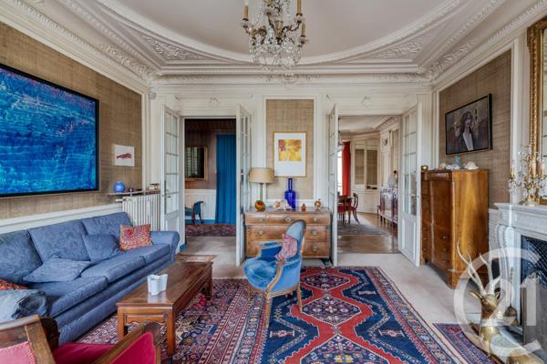 Appartement F6 à vendre  6 pièces - 145,01 m2 PARIS - 75017