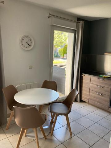 Appartement Chambery 2 pièce(s) 47.75 m2