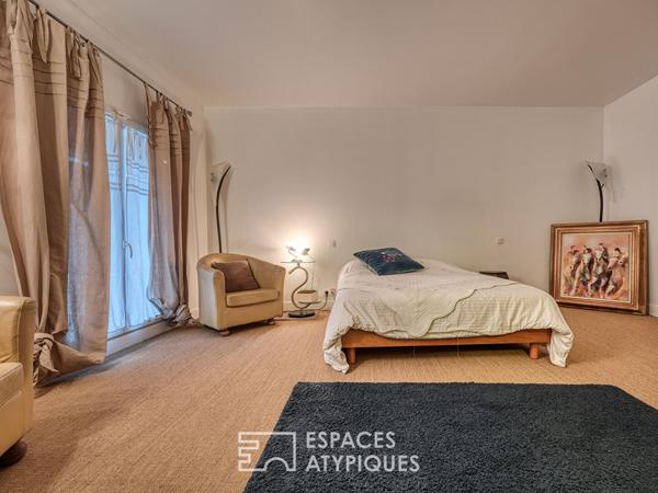 Le corps de ferme rénové avec jardin sans vis-à-vis