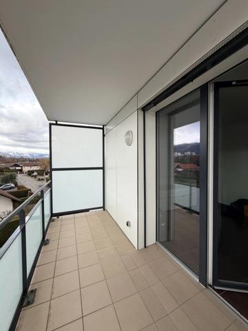 Appartement à vendre 1 pièces SAINT GENIS POUILLY (01)