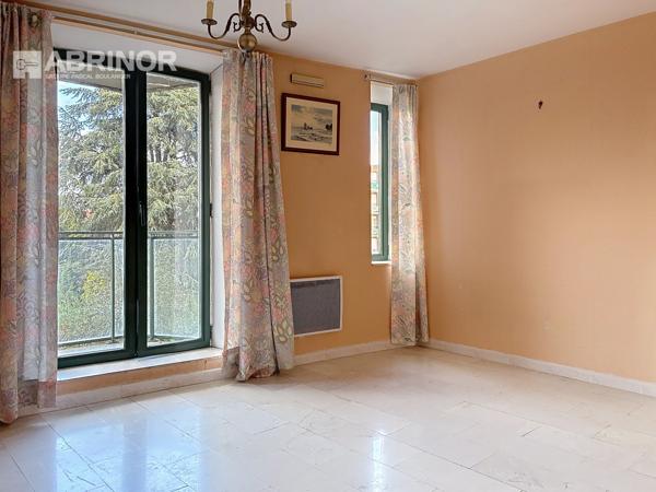 LAMBERSART – APPARTEMENT T3 DE 68 M² – GARAGE - CAVE LAMBERSART