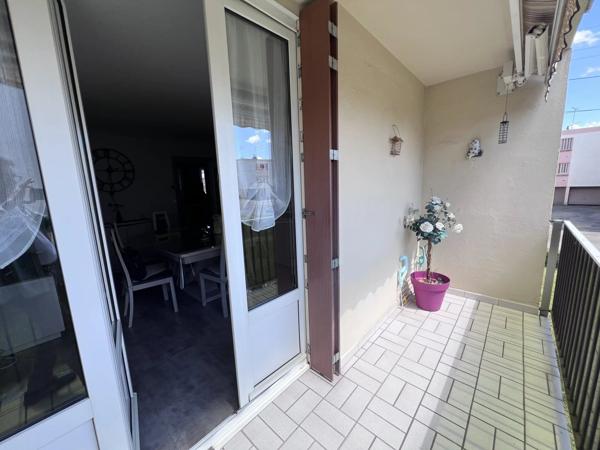 Vente                                                      Appartement
                        
                     5 pièces                      75 m2                     à Nevers