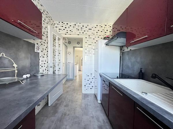 Vente                                                      Appartement
                        
                     5 pièces                      75 m2                     à Nevers