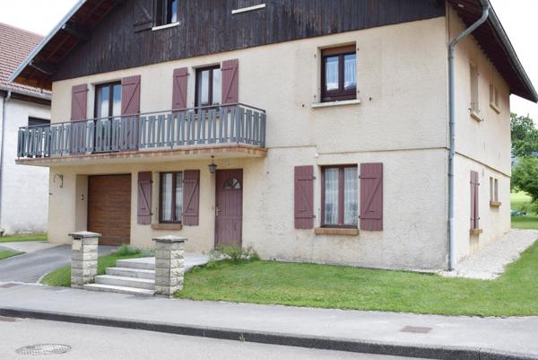 Maisons du bois lievremon (25650) MAISON T6 +STUDIO INDEPENDANT à 5 MINUTES DE PONTARLIER