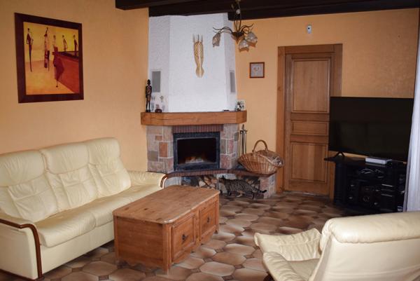 Maisons du bois lievremon (25650) MAISON T6 +STUDIO INDEPENDANT à 5 MINUTES DE PONTARLIER