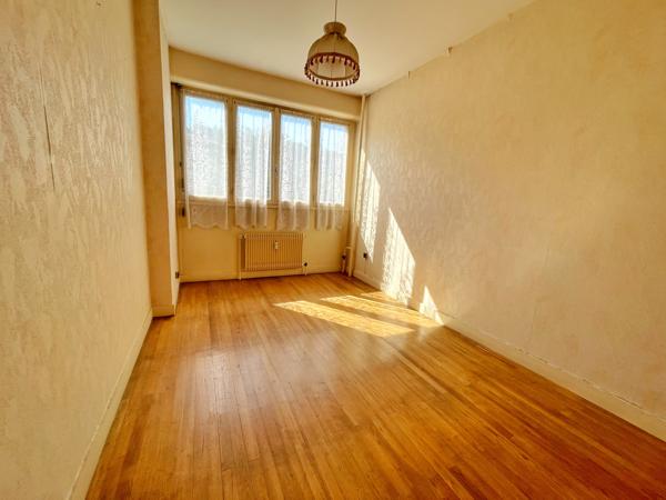 Appartement 4 pièce(s) 3 chambre(s) 83 m²