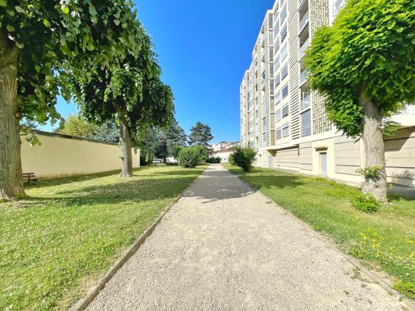 Appartement 4 pièce(s) 3 chambre(s) 83 m²