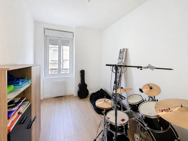 Nouveauté Gare - Eblé Appartement T3 rénové.