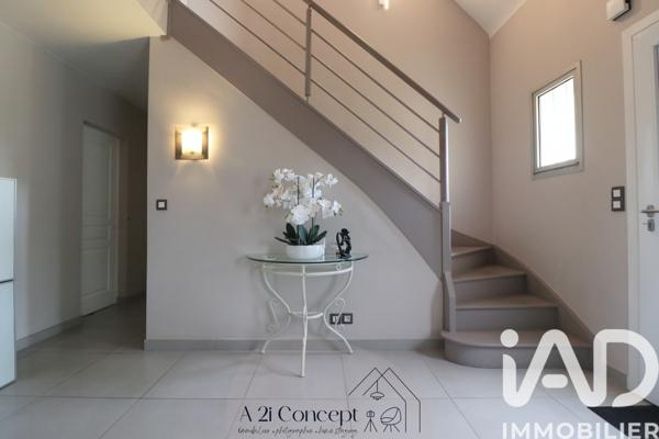 Maison à vendre 8 pièces 175 m² Sainte-Luce-sur-Loire