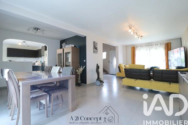 Maison à vendre 8 pièces 175 m² Sainte-Luce-sur-Loire