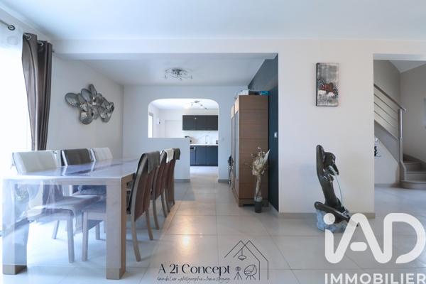 Maison à vendre 8 pièces 175 m² Sainte-Luce-sur-Loire