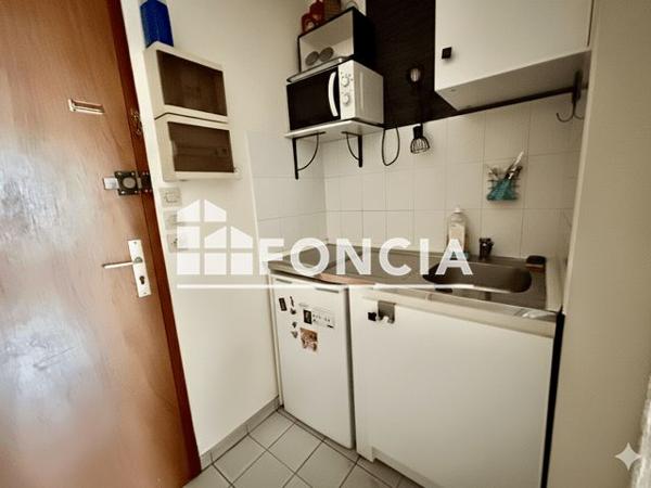 À vendre Studio 19.85 m² - Poitiers 86000