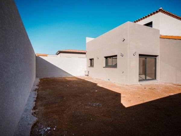Magnifique maison neuve de 130 m²  en R+1 sur un terrain 3 faces piscinable sans vis-à-vis