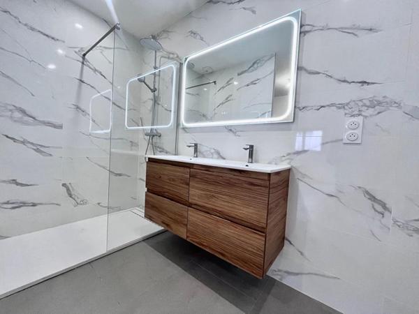 Magnifique maison neuve de 130 m²  en R+1 sur un terrain 3 faces piscinable sans vis-à-vis