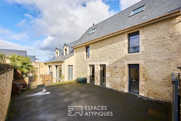 Maison en pierre rénovée avec terrasse aux portes de Caen
