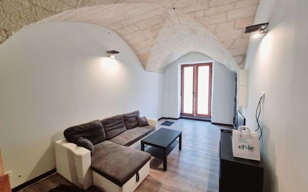 Maison à vendre    5 pièces •  Tarascon