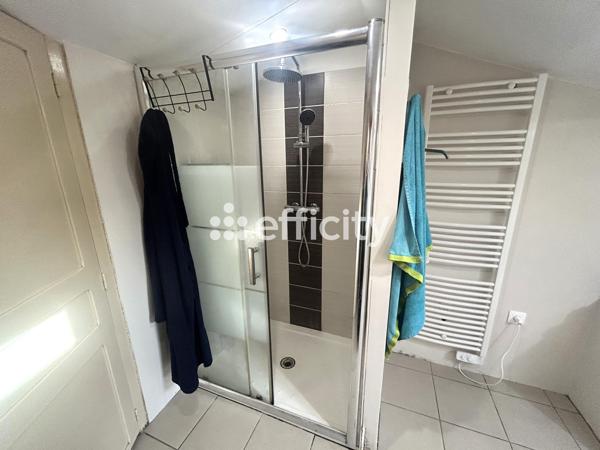 Maison 5 pièces - 135 m² Exclusivité efficity