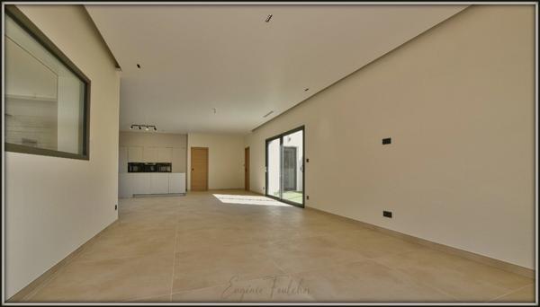 Villa contemporaine plain pied Pezenas