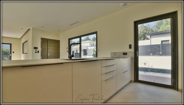 Villa contemporaine plain pied Pezenas