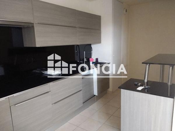 Location Appartement 2 pièces 47.01 m² - 77 BLD DES LIBERATEURS Marseille 13011