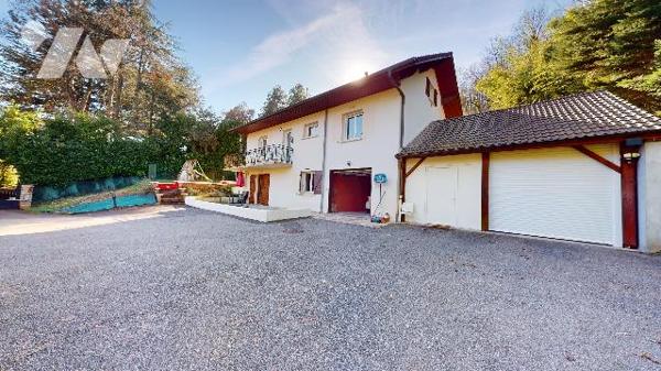 Belle maison de 160 m² située au Viviers-du- Lac