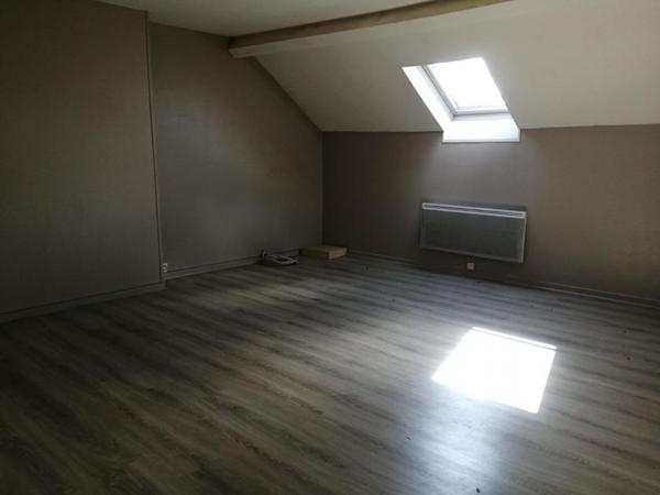 Maison à vendre  10 km  de Witry les Reims   5 pièce(s) 109 m2