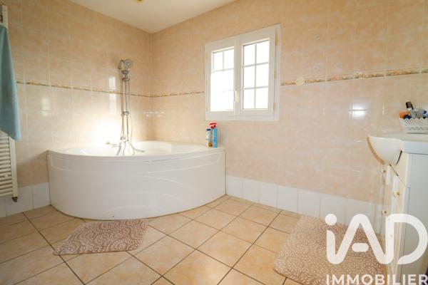 Maison à vendre 5 pièces 135 m² Ussel