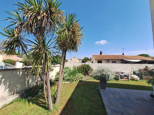 À VENDRE ? MAISON TRADITIONNELLE AVEC PISCINE, JARDIN ET GARAGE