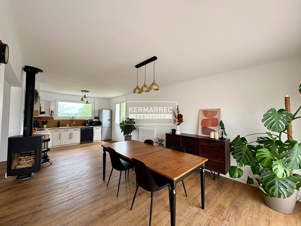 Maison 6 pièces – 145 m² environ à Saint-Joachim (ref : 79010M)