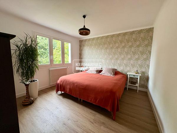 Maison 6 pièces – 145 m² environ à Saint-Joachim (ref : 79010M)