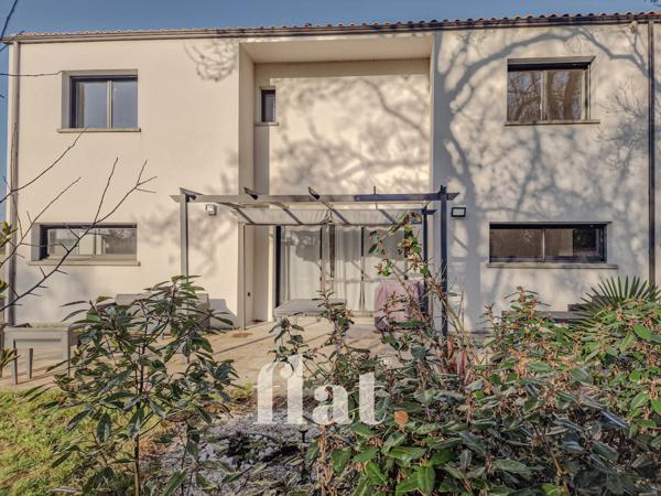 MAISON INDIVIDUELLE / 172 M2 / PONT SAINT MARTIN CHAMP-SIÔME / LIMITE REZE