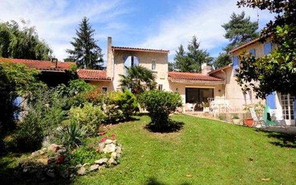 Maison à vendre    6 pièces • 195,27 m2 Castres